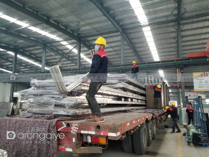 天津第二批仿古候車亭發貨