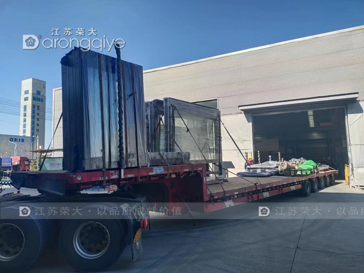 榮大公交站臺候車亭助力江西智慧城市建設